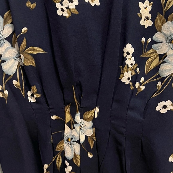 NWTA Joie Silk Blouse - Picture 10 of 10